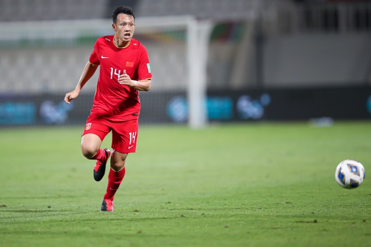 高天意：有時候處理球還是微慢，鄭智讓我正常踢不要有太大壓力